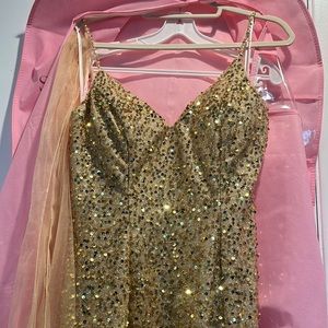 Prom, bridesmaid gown, NEVER WORN, true gold color, sequin, glitter, front slit